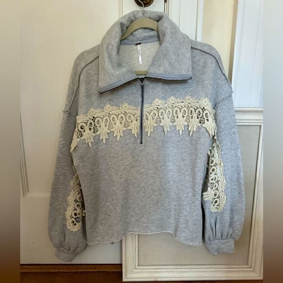 Free People gray 1/4 zip cropped boho sweatshirt  with lace applique detail S - Picture 1 of 13